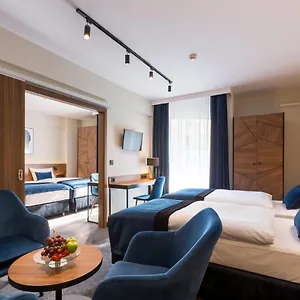 Ascot Premium Hotell